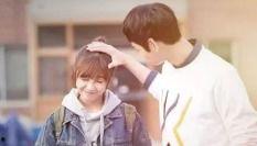 同窗生韩剧免费观看,免费观看，青春回忆再现！