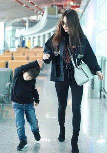 明星单独出门吗,揭秘明星单独出门的背后故事