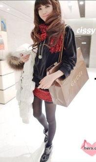 红鞋 配什么颜色 丝袜,丝袜色彩秘籍，演绎时尚魅力