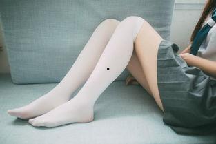 白丝袜袜圈,时尚潮流下的丝袜文化探秘