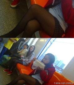 偷拍只穿丝袜图片大全,偷拍瞬间，揭秘隐秘风情